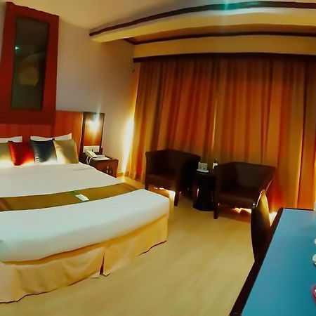 האט יאי Bp Grand Tower Hotel מראה חיצוני תמונה
