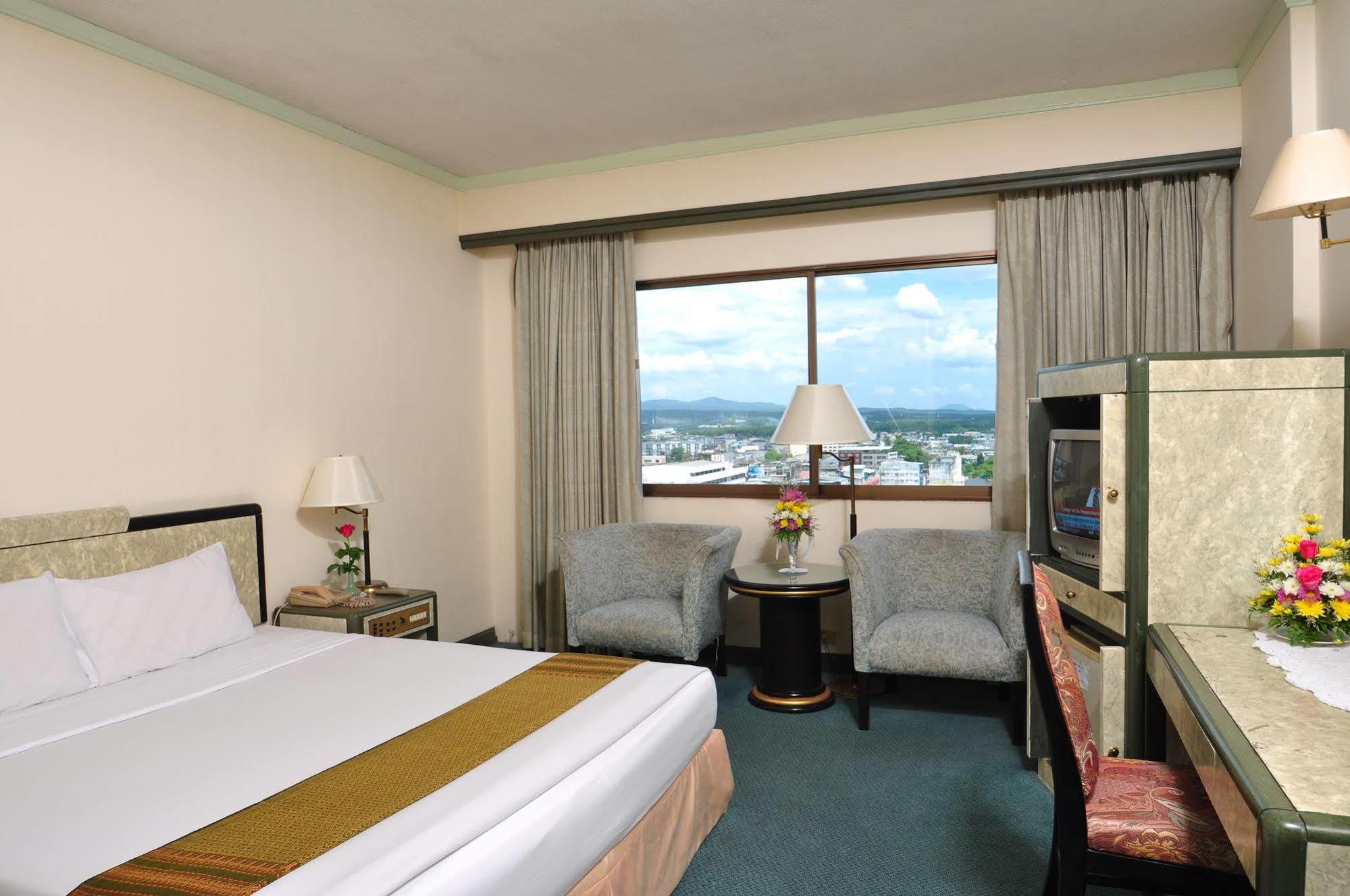 האט יאי Bp Grand Tower Hotel מראה חיצוני תמונה